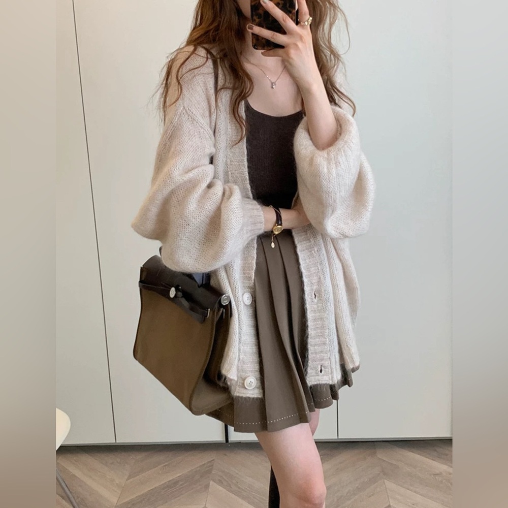 Brand New Elegant Pearl White Cardigan - Size: One Size,  Soft & Lightweight